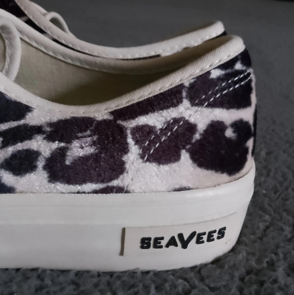 J. Crew Trainers Women's 7.5 White SeaVees Legend Black Leopard Print Velvet Low - Picture 8 of 12